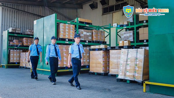 Bảo vệ siêu thị - kho bãi